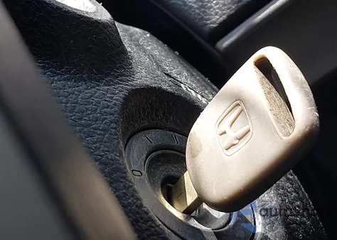 2008 Honda Accord 2.4 Lx-S z USA, uszkodzony, nr VIN 1HGCS12308A022494